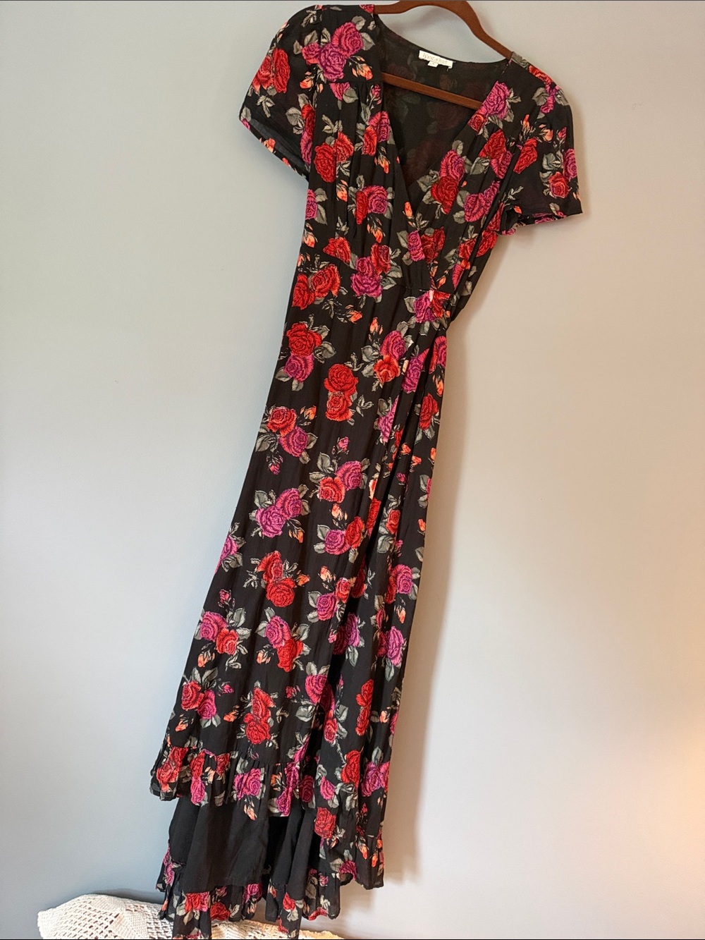 Patrons of Piece Floral Wrap Maxi Dress in Black with Red & Pink Roses size Med